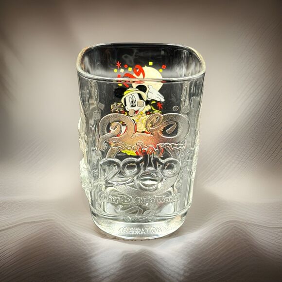 Vtg McDonald’s AK Disney World 2000 “Millennium Celebration” Mickey Mouse Glass - Picture 4 of 7
